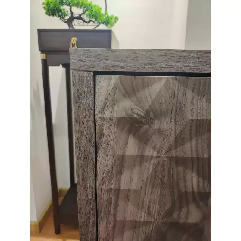Madia moderna, Madia buffet con 4 ante dal design geometrico elegante, Credenza per soggiorno, ufficio, cucina