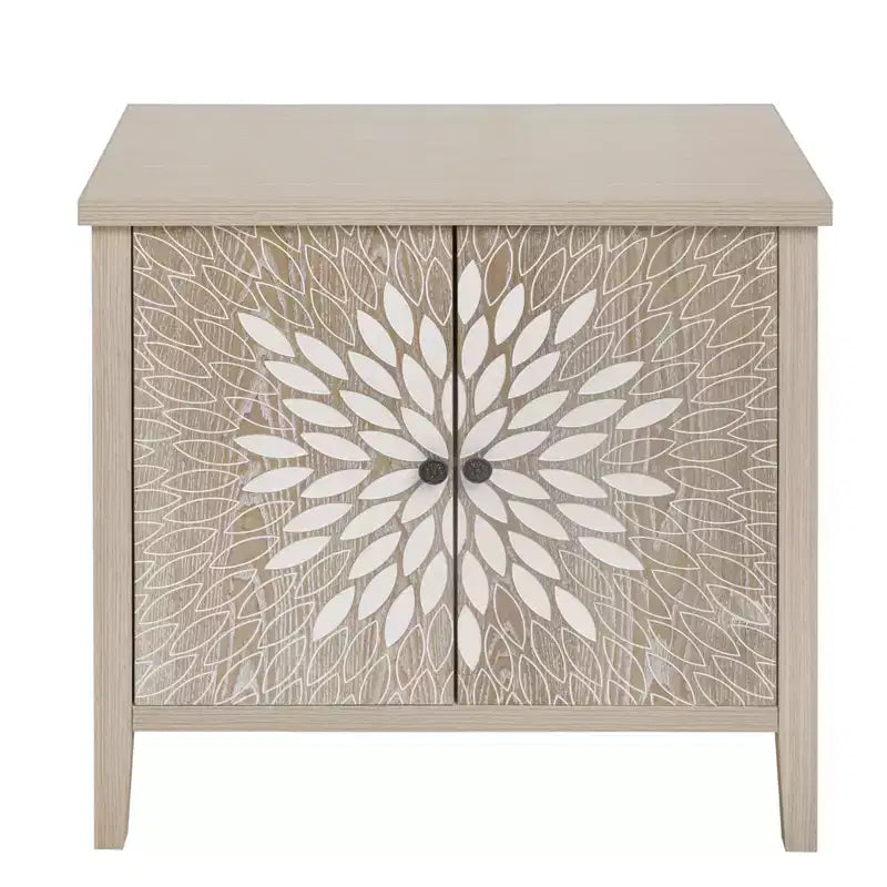 Credenza moderna, credenza con quattro ante con motivi intagliati, mobile contenitore per cucina, sala da pranzo, ingresso