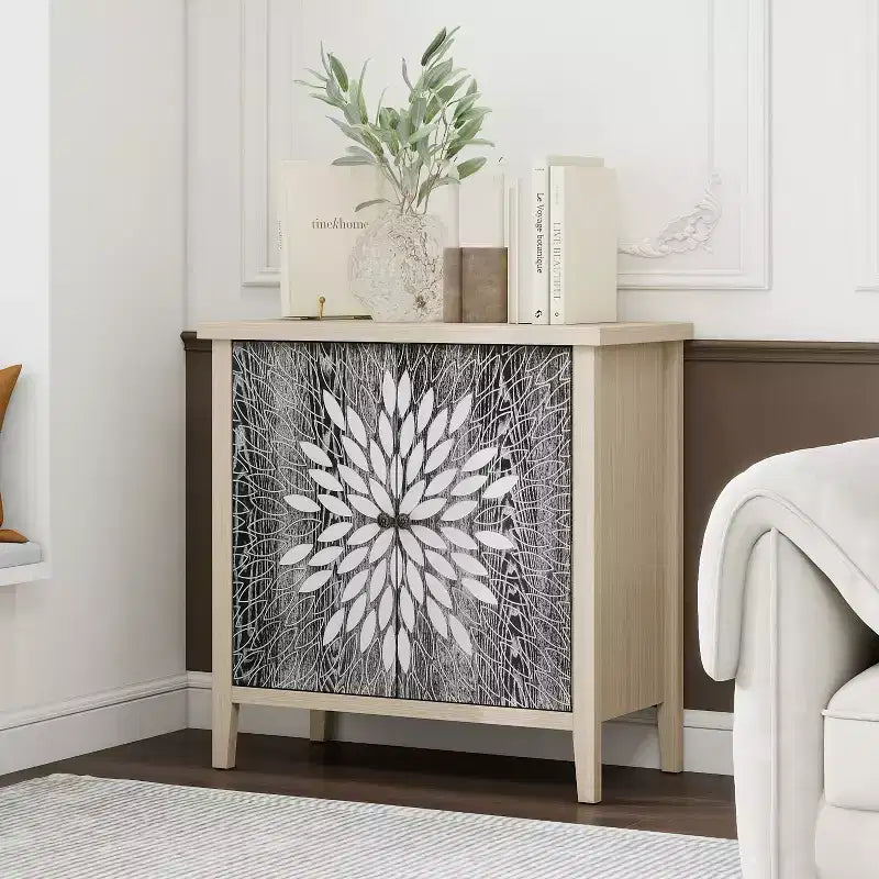 Credenza moderna, credenza con quattro ante con motivi intagliati, mobile contenitore per cucina, sala da pranzo, ingresso